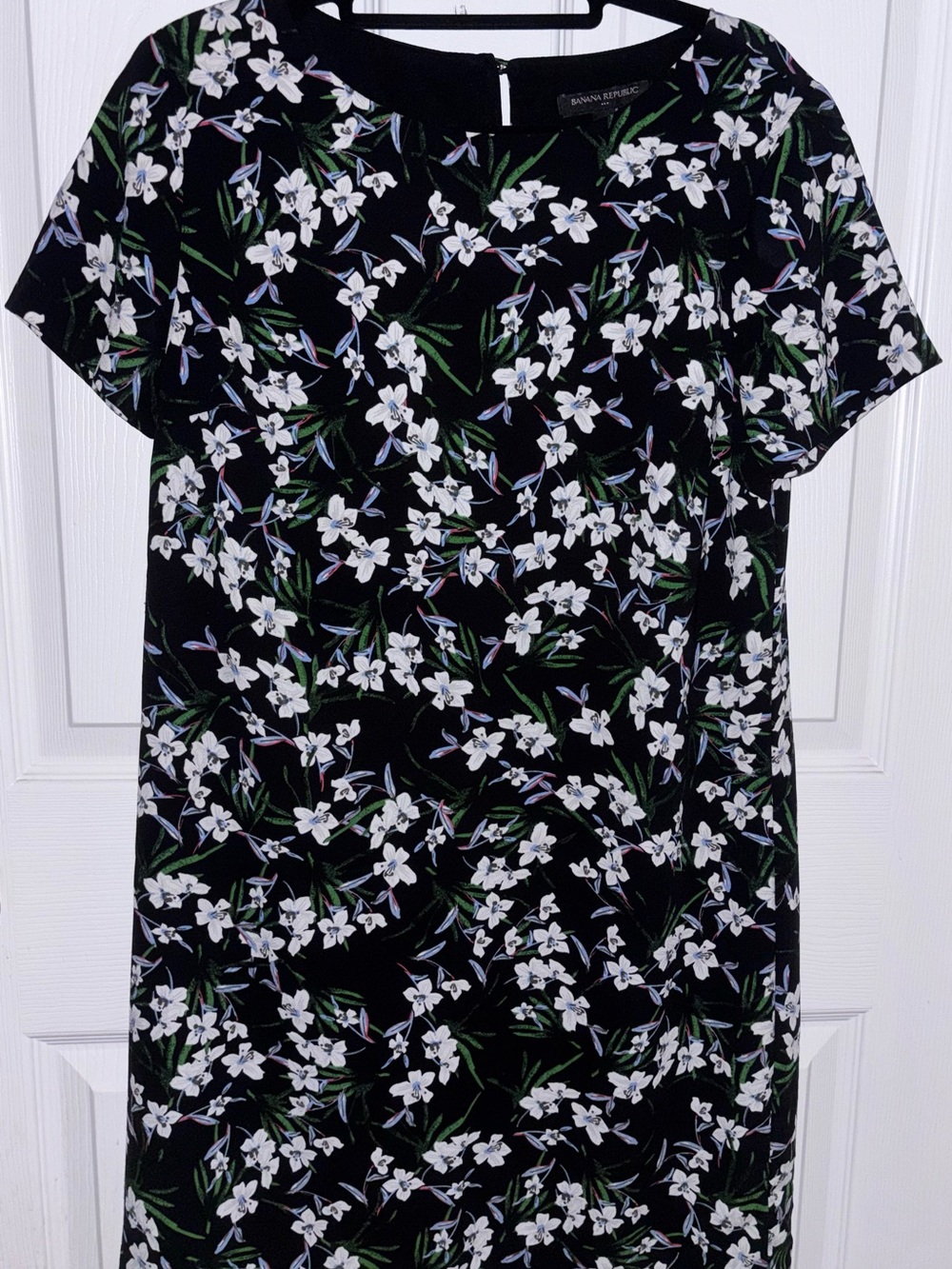 Banana Republic Black Floral Short Sleeve Tee Dress